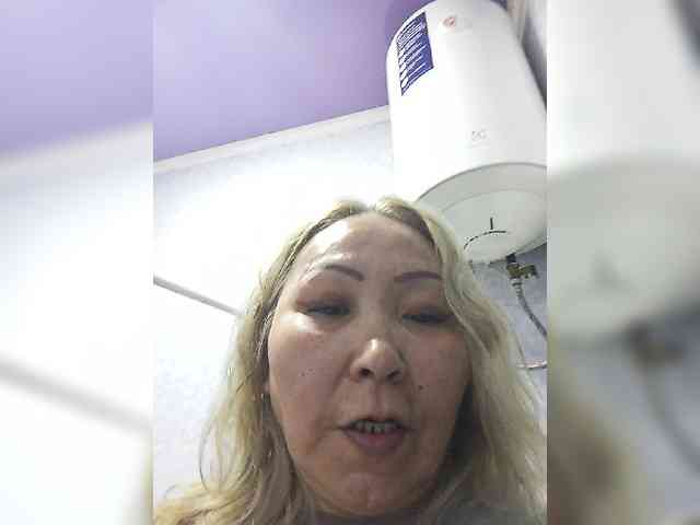 QWEENTIS