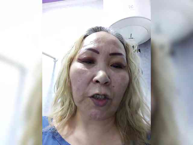 Financially_Poor webcam
