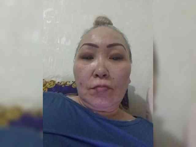 Financially_Poor webcam