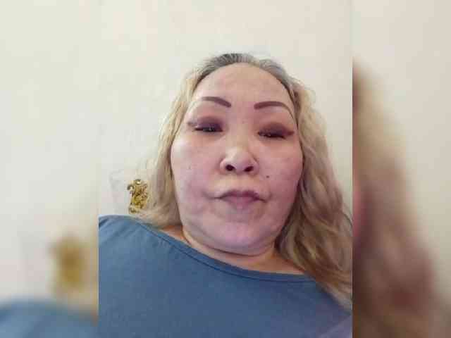 Financially_Poor webcam