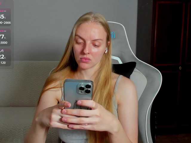 Jam-cream live cam on BongaCams