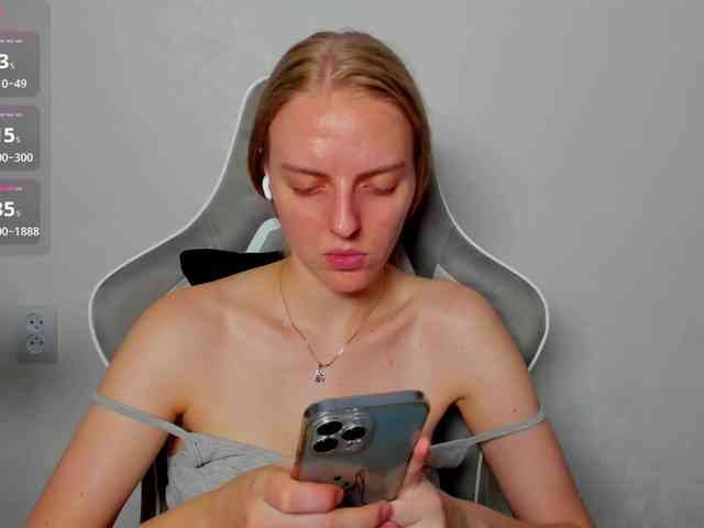 Jam-cream webcam