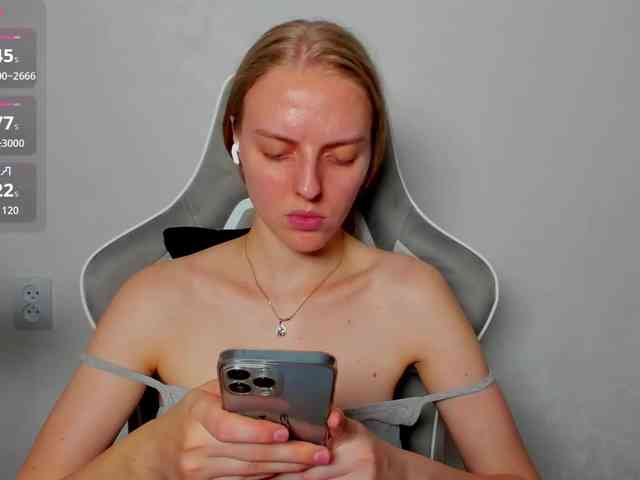 Jam-cream webcam