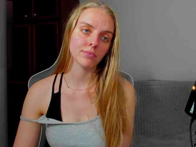 Jam-cream webcam