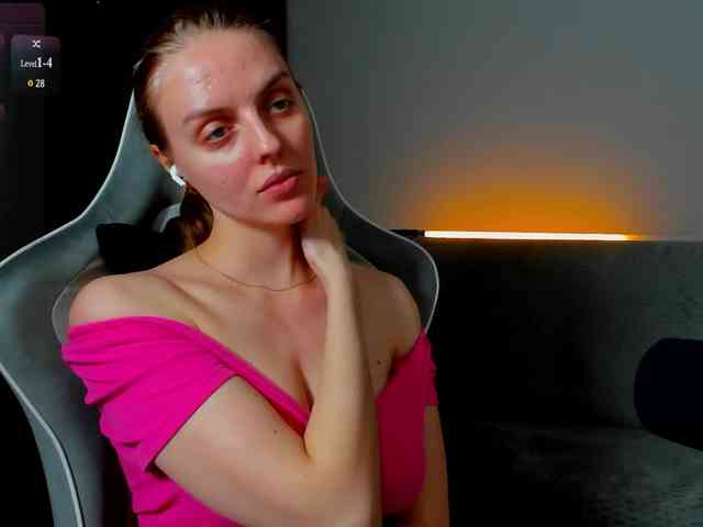 Jam-cream webcam