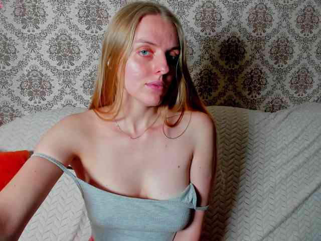 Jam-cream webcam