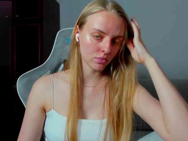 Jam-cream webcam
