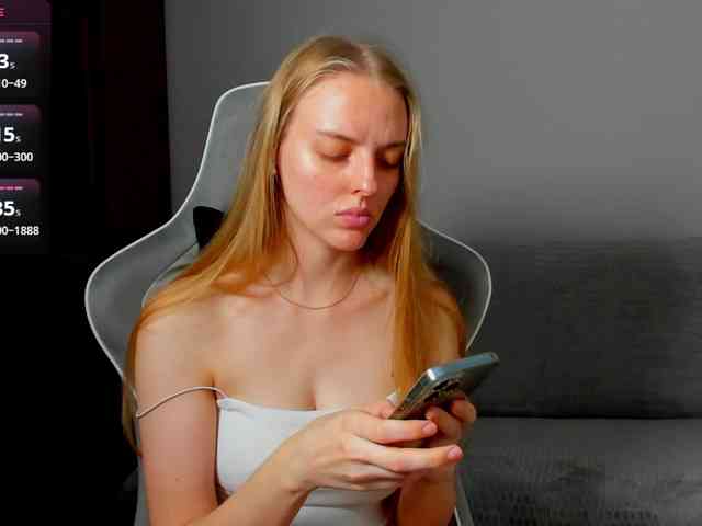 Jam-cream webcam