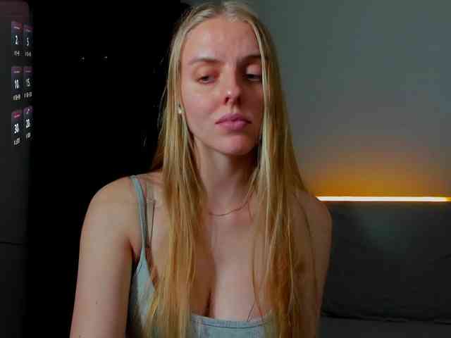 Jam-cream webcam