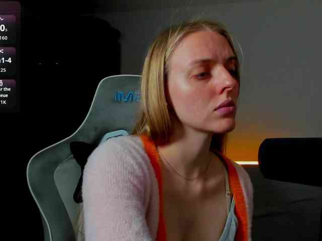 Jam-cream webcam