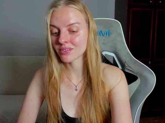 Jam-cream webcam