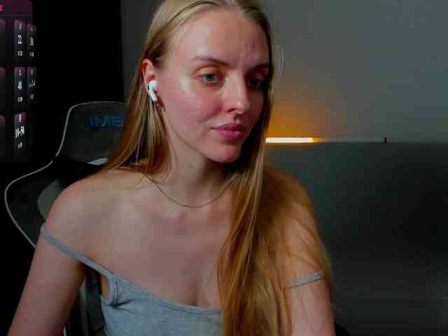 Jam-cream webcam