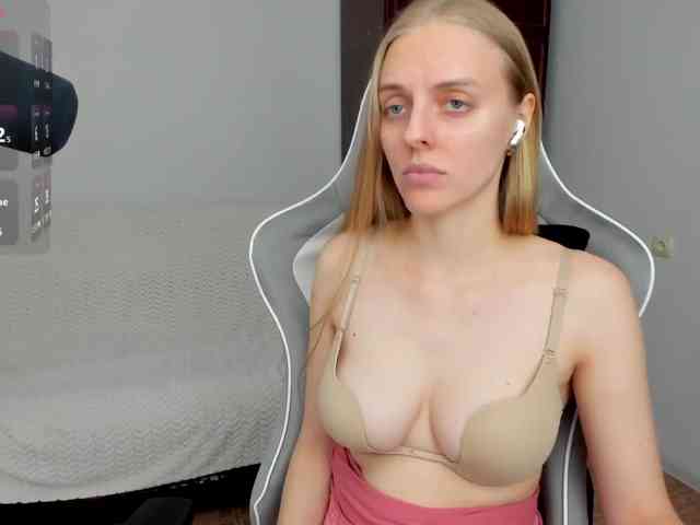 Jam-cream webcam