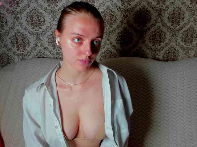 Jam-cream webcam