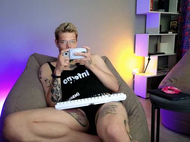 Denchtut live cam