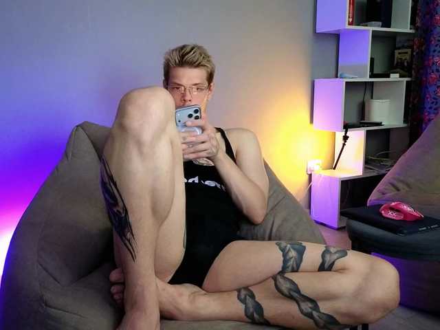 Denchtut live cam