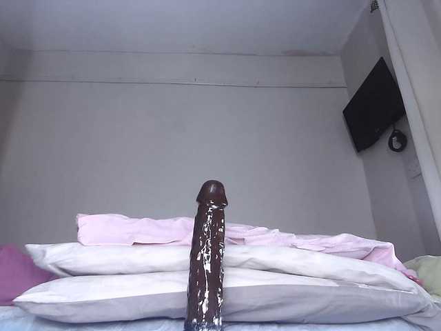 Sexygodess777 live cam on BongaCams