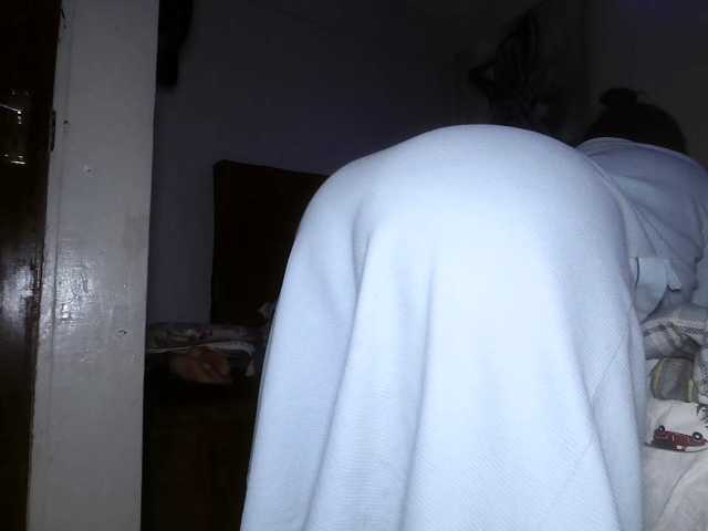 Sexygodess777 live cam on BongaCams