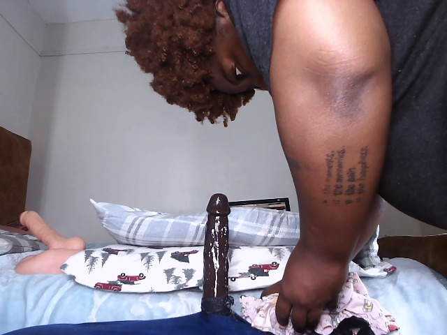 Sexygodess777 live cam on BongaCams