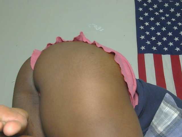Sexygodess777 live cam on BongaCams