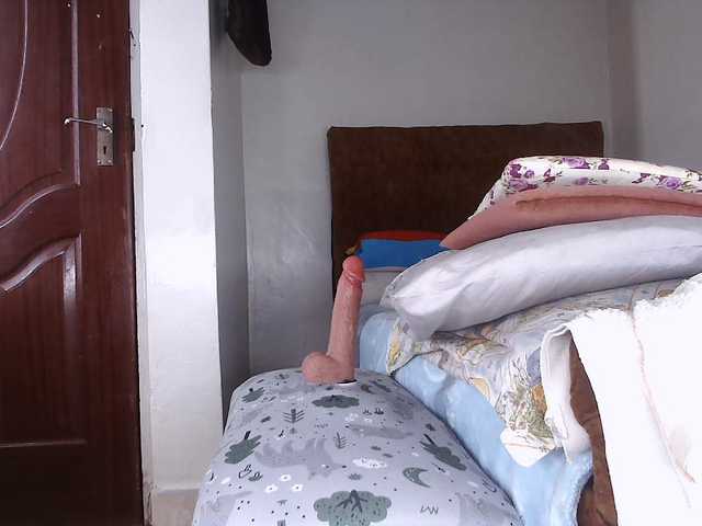 Sexygodess777 live cam on BongaCams