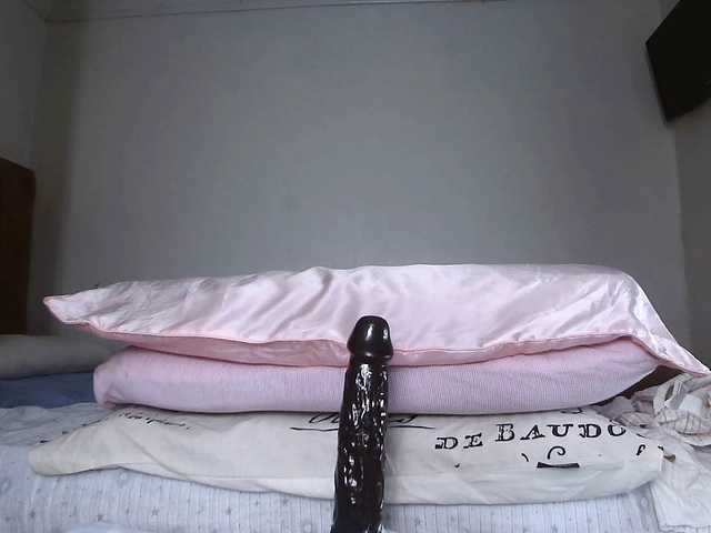 Sexygodess777 live cam on BongaCams