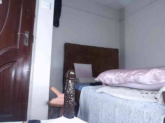 Sexygodess777 webcam