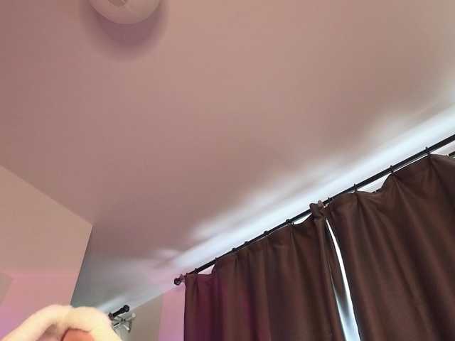 Eva--queen live webcam show