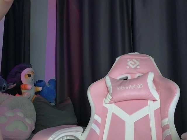 Eva--queen live cam on BongaCams