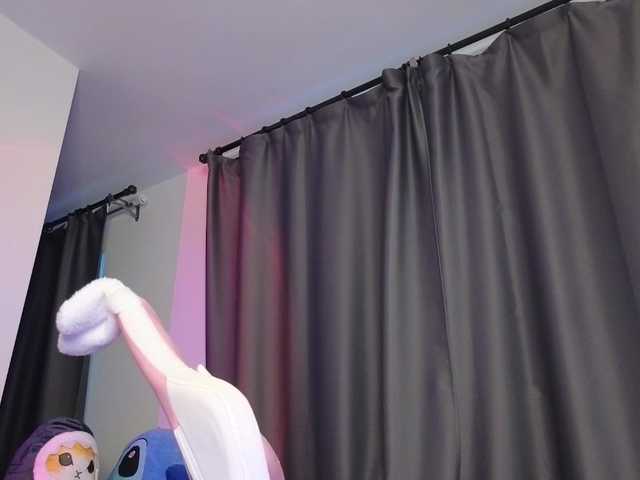 Eva--queen live cam on BongaCams