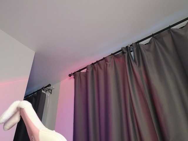 Eva--queen live cam on BongaCams