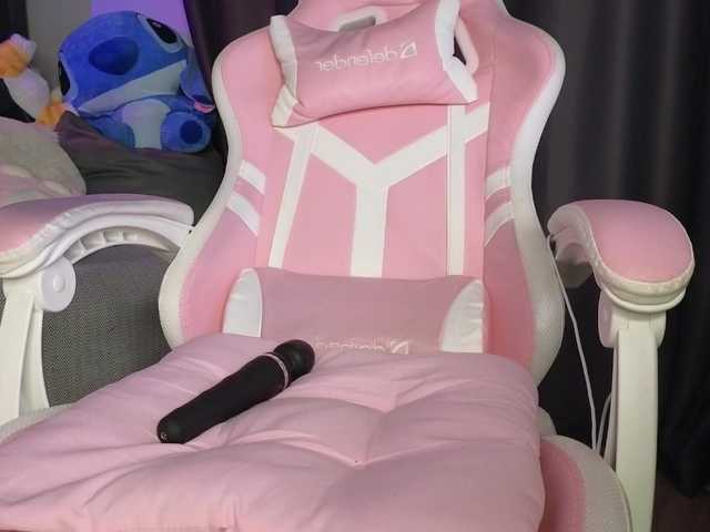 Eva--queen live cam on BongaCams