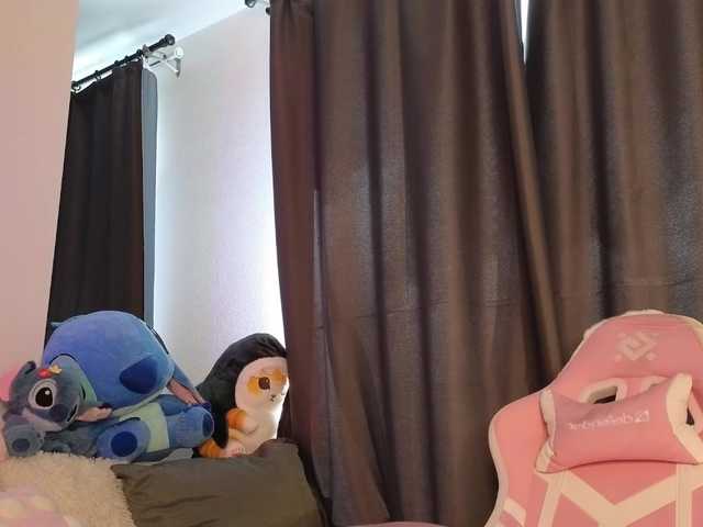Eva--queen live cam on BongaCams