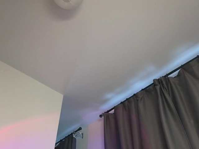 Eva--queen's BongaCams show and profile