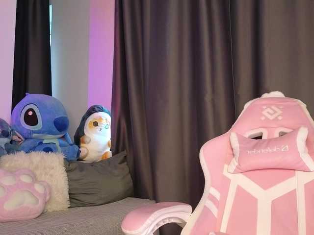 Eva--queen live cam on BongaCams