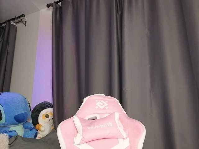 Eva--queen live cam on BongaCams