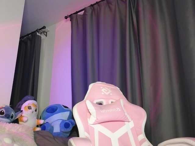 Eva--queen live cam on BongaCams
