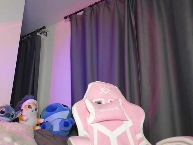 Eva--queen live cam on BongaCams