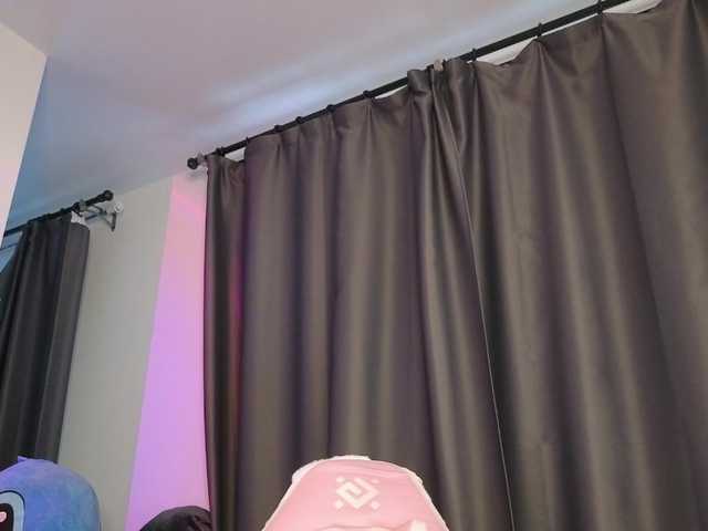 Eva--queen live cam on BongaCams