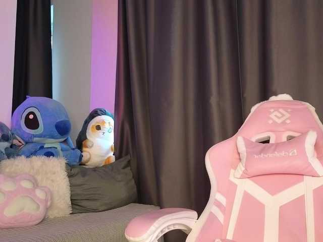 Eva--queen live cam on BongaCams