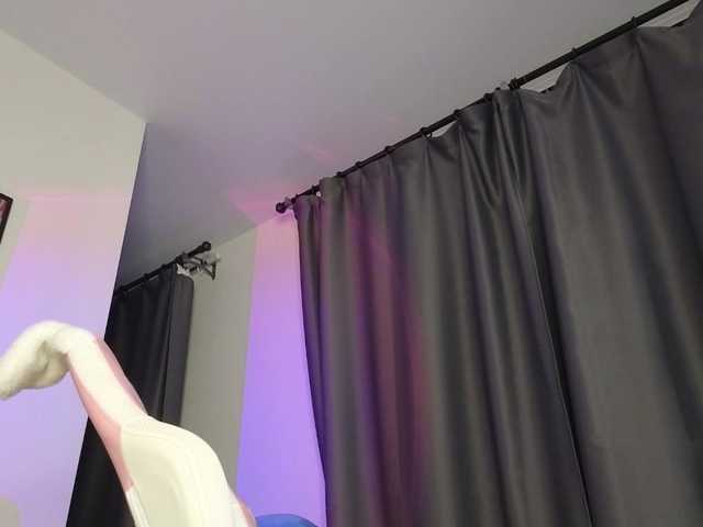 Eva--queen live cam on BongaCams