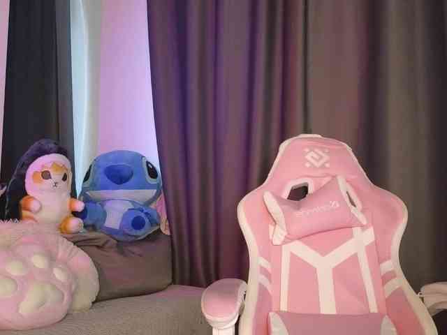 Eva--queen webcam