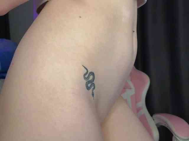 Eva--queen Sex Cam Show