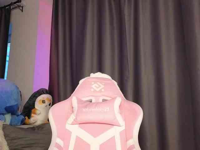 Eva--queen webcam