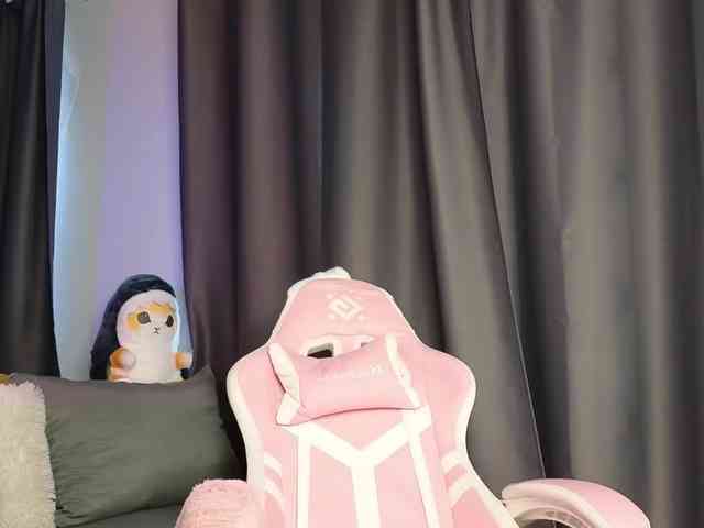 Eva--queen webcam