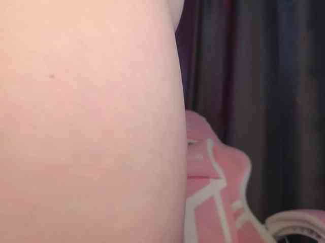 Eva--queen webcam