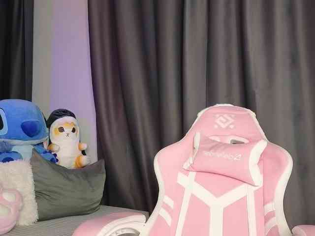 Eva--queen webcam