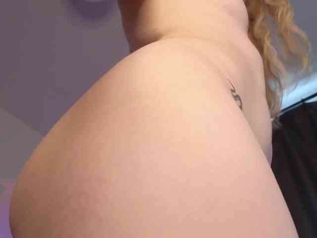 Modelo: Eva--Queen