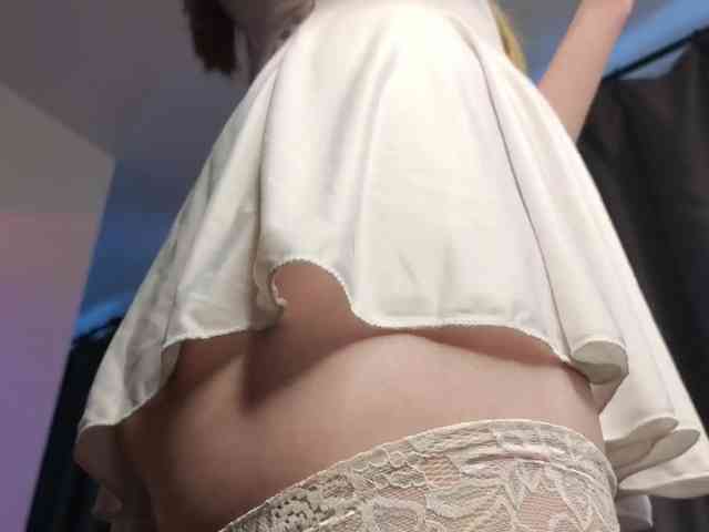 Eva--queen webcam