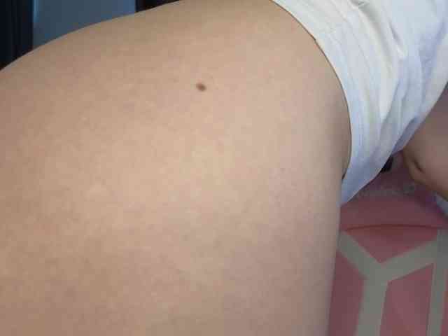 Eva--queen webcam